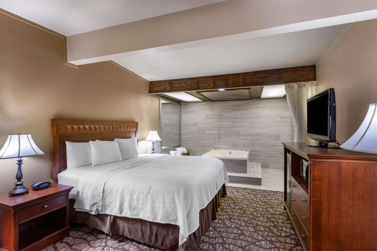 Best Western Dunmar Inn Evanston Extérieur photo